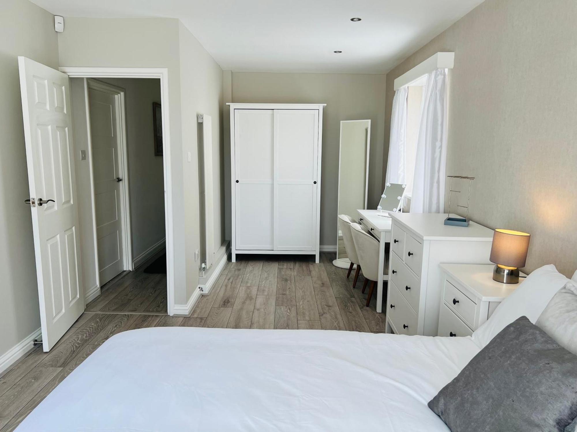 Pass The Keys Fabulous Beach Front Holiday Location Lydd 외부 사진